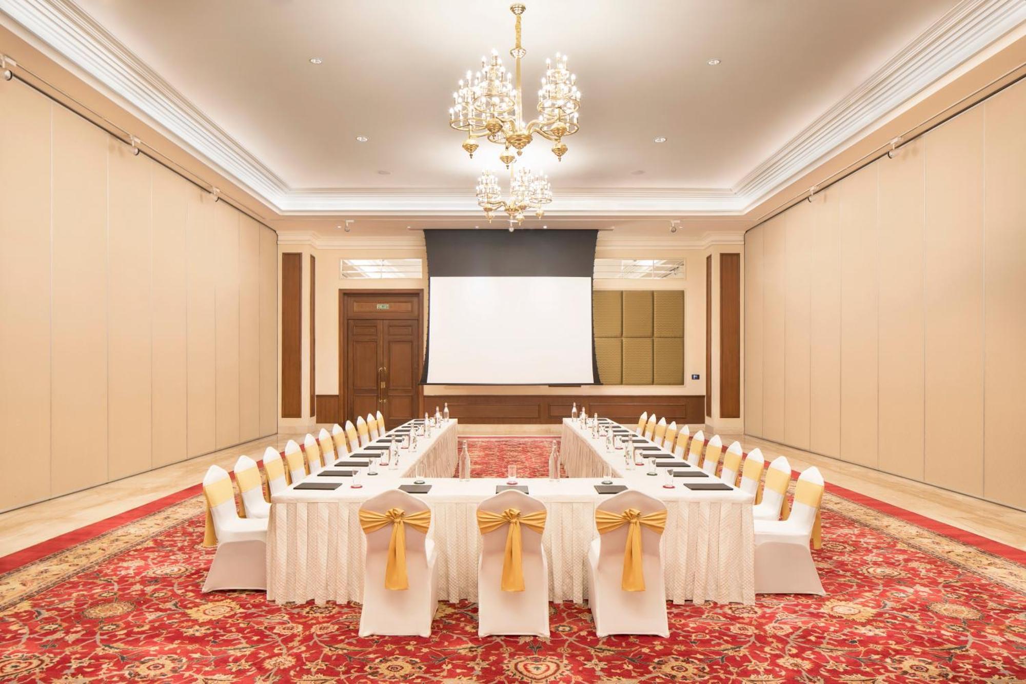 瓦拉纳西泰姬恒河酒店 外观 照片 The Imperial, New Delhi